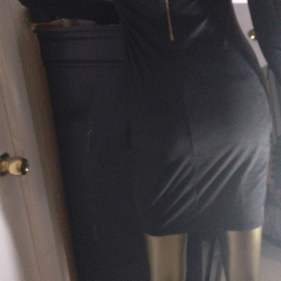 Black GUESS Dress long sleeve criss cross bosom - Picture 13 of 16